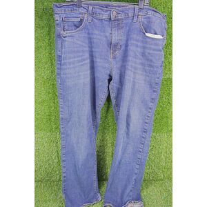 Lucky Brand 223 Straight Jean - Men's Size 40 / 30